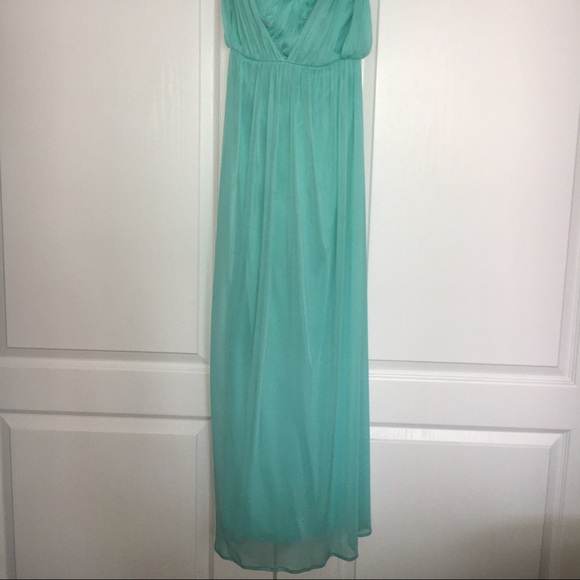 Dress - Formal - Picture 2 of 4